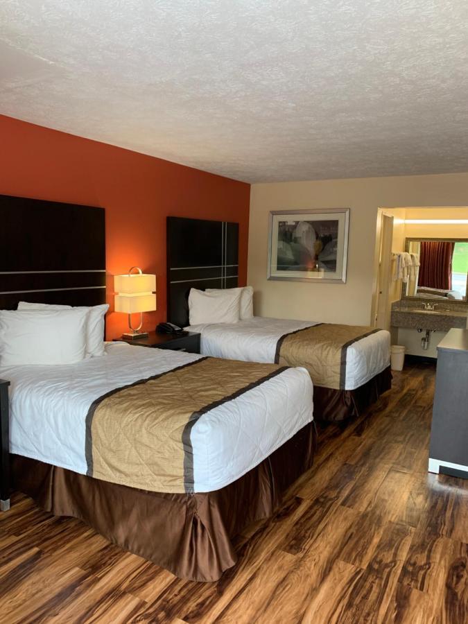 Country Hearth & Hotel 2*